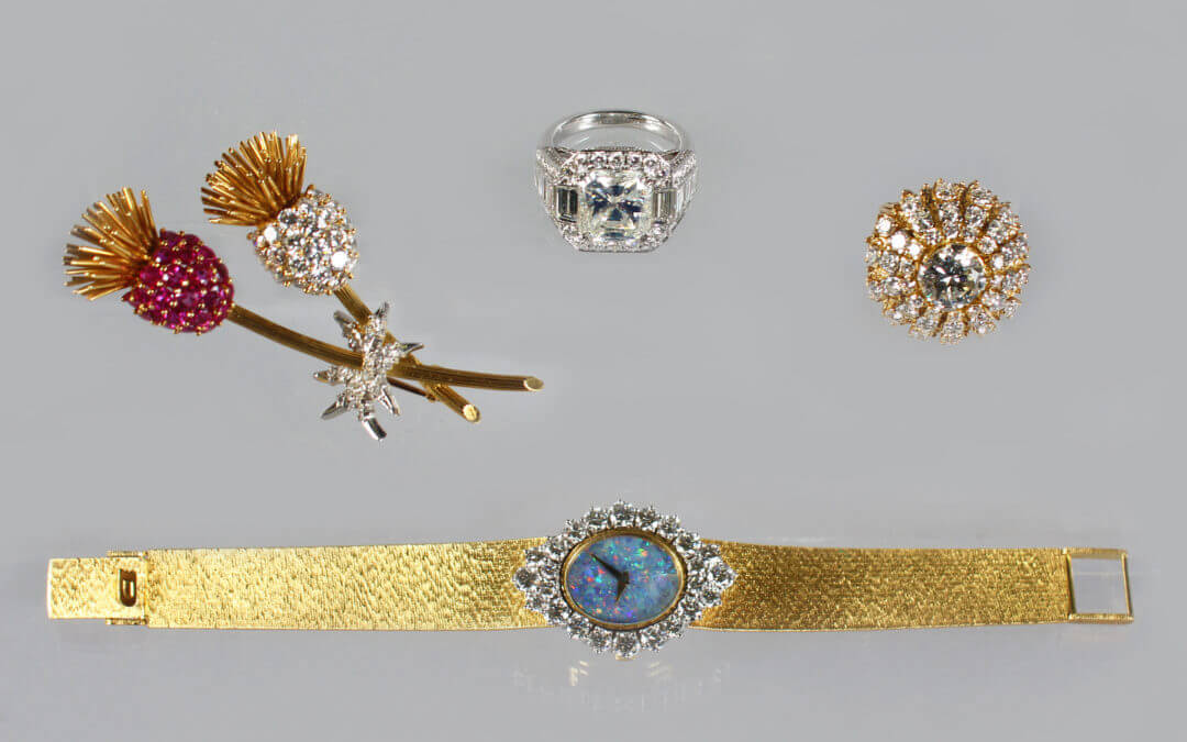100 Lots of Selected Jewellery including a diamond ring/Fine Auctioneers and Valuers
